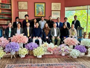 Celebrando el primer despacho de Sweet Pea colombiana a Japón
