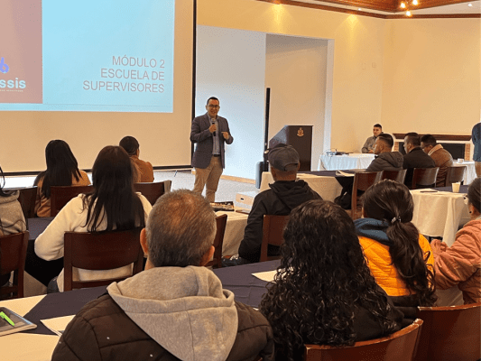 Más de 150 colaboradores fortalecieron sus competencias en la Escuela de Supervisores 2025
