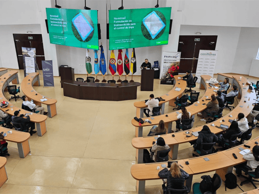 IV Encuentro de Bioinsumos fortalece la innovación y el uso de soluciones sostenibles en la floricultura